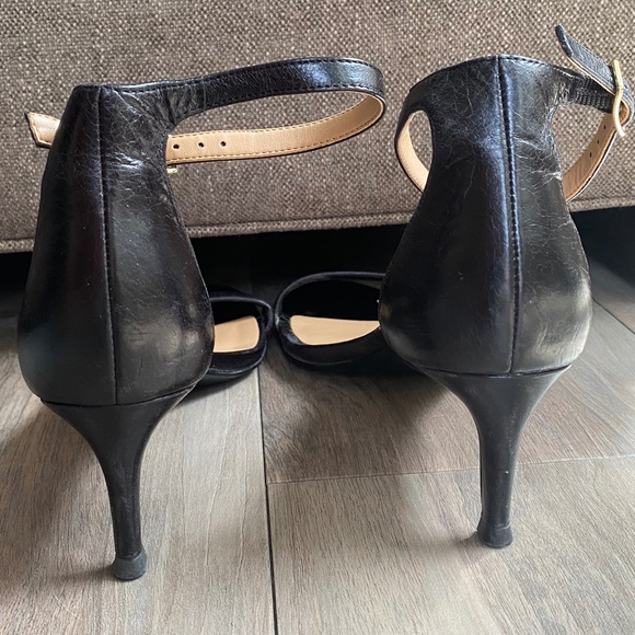 Banana Republic Black Strappy Heels 7.5 - Picture 4 of 9